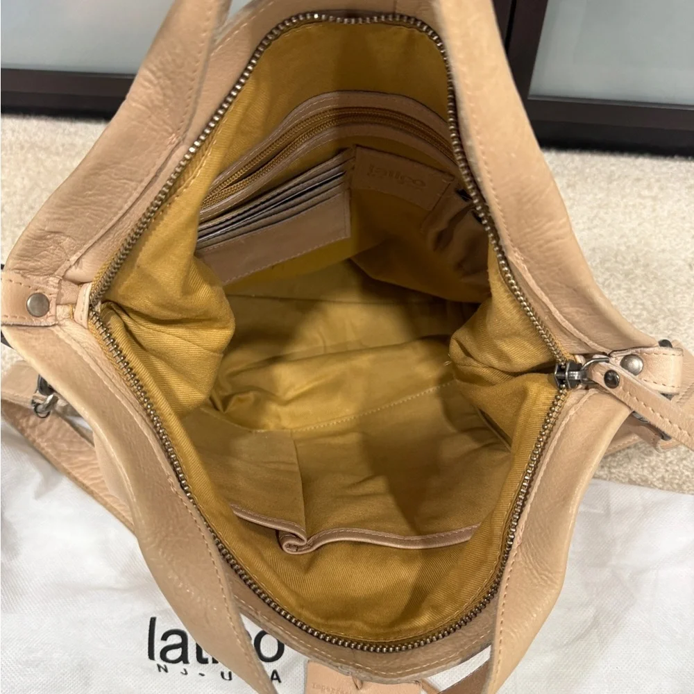 Latico Leather Bianca Leather Crossbody bag in Rosa - Picture 6 of 6